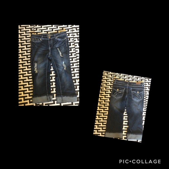 Jeans - Picture 1 of 3
